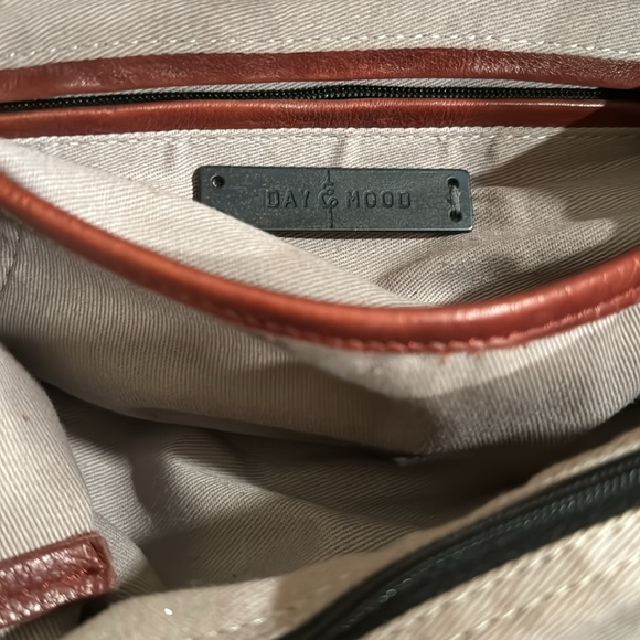 Day and Mood brand large tote - Picture 2 of 3